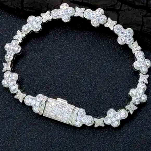 Iced out White Gold Cross Sugar Chain With 10mm Full Drill Cuban Chain Bracelet - Picture 6 of 10